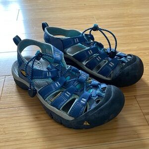 Keen Newport Waterproof Sandals 6.5